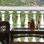 Casa Botanica Blagaj