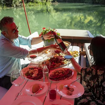 Casa Botanica * Благай