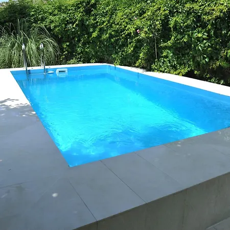 Casa Botanica Благай