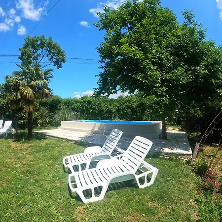 Casa Botanica Feriehus *